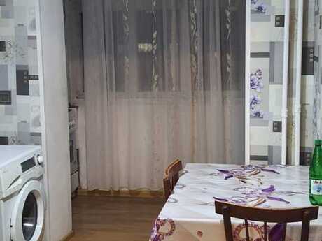 Объявление №6253966 - Баку, м. Нариман Нариманов, 2-комн., 70 м², 3/5 этаж
