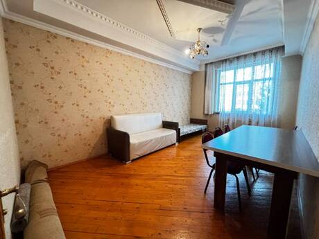 Kirayə 2 otaqlı mənzil, 60 m², Qara Qarayev: 600 ₼/ay 3