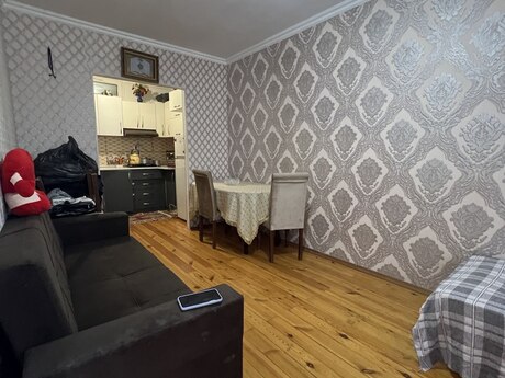 2 otaqlı həyət evi/bağ evi - Xətai r. - 55 m²