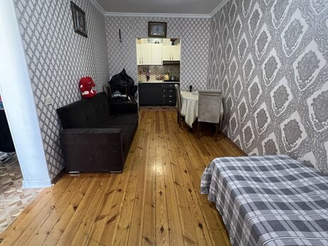2 otaqlı həyət evi/bağ evi - Xətai r. - 55 m²