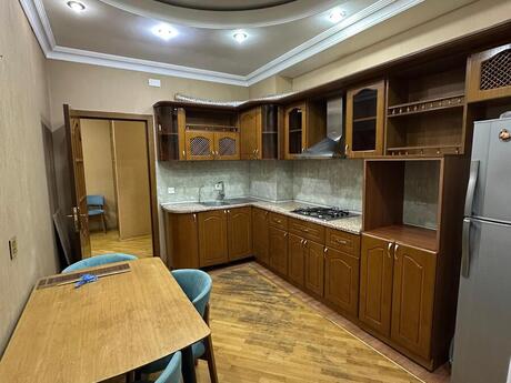 Объявление №6254275 - Баку, м. 8 ноября, 3-комн., 97 м², 2/18 этаж