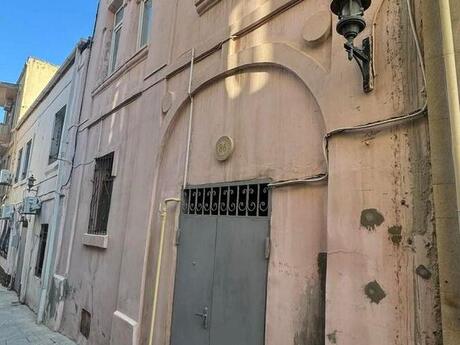 Elan №6254504 - Bakı, İçəri Şəhər m., 4 otaqlı, 140 m², 1/2 mərtəbə