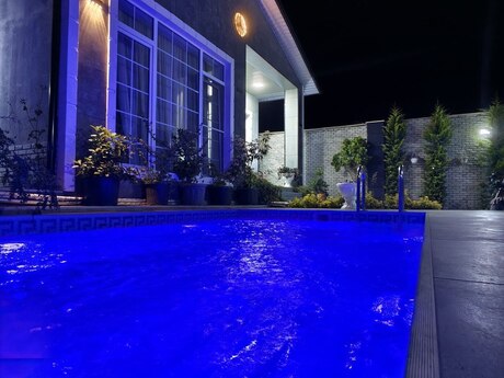 Mərdəkanda 3 otaqlı həyət evi kirayə verilir, 150 m², 200 AZN/ay, şəkil 3 / 12