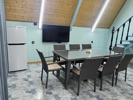 3-комн. дом/дача - пос. Мардакан - 150 м²