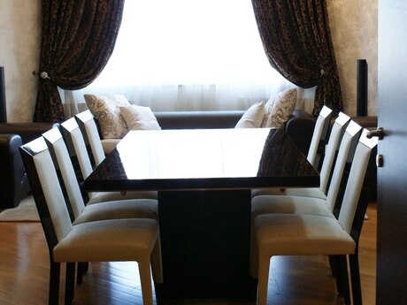 Elan №6254620 - Bakı, Gənclik m., 4 otaqlı, 210 m², 11/14 mərtəbə