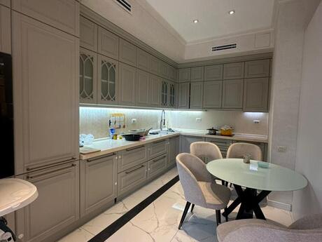 Kirayə 2 otaqlı mənzil, 125 m², Nərimanov: 2 300 ₼/ay 3