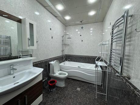 Kirayə 6 otaqlı mənzil, 260 m², Nəsimi: 1 800 ₼/ay 2