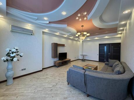 6 otaq · 260 m² · 15/16 mərtəbə, Nəsimi