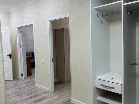 3-комн. новостройка - м. Низами - 105 м²