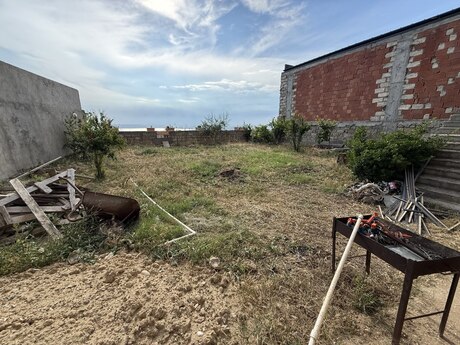 10 otaqlı həyət evi/bağ evi - Köhnə Günəşli q. - 600 m²
