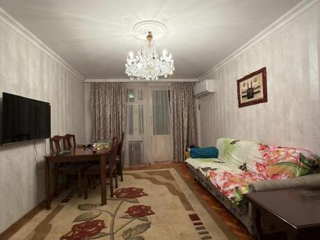 Elan №6255272 - Bakı, Nərimanov r., 3 otaqlı, 80 m², 3/5 mərtəbə