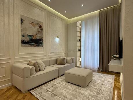 Elan №6255198 - Bakı, Ağ şəhər q., 2 otaqlı, 79 m², 2/6 mərtəbə