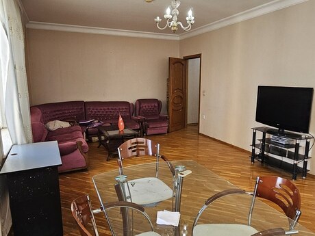2 otaqlı yeni tikili - İçəri Şəhər m. - 80 m²