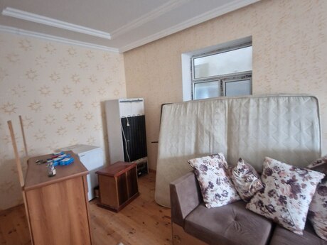 4 otaqlı həyət evi, 110 m², Zabrat: 86 000 ₼ 3