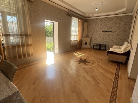 Объявление №6255374 - Баку, пос. Бакиханова, 4-комн., 98 м², 1/4 этаж
