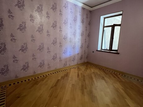 4 otaqlı köhnə tikili - Bakıxanov q. - 98 m²