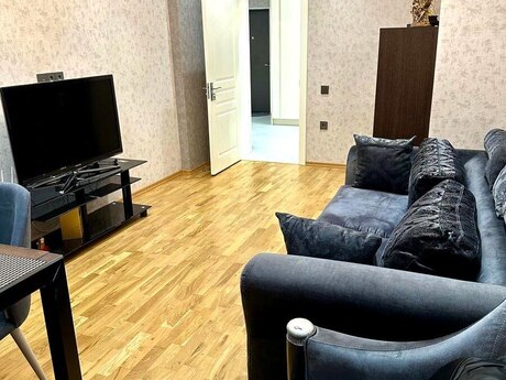 3 otaqlı mənzil, 122 m², 28 May: 650 000 ₼ 3