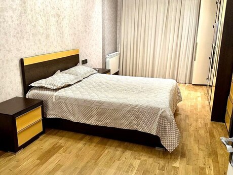 3 otaqlı mənzil, 122 m², 28 May: 650 000 ₼ 4