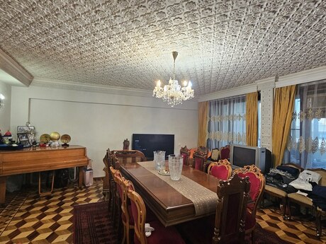 3 otaqlı mənzil, 90 m², 28 May: 275 000 ₼ 5