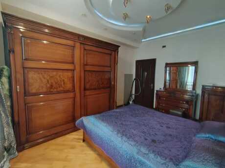 Объявление №6255451 - Баку, м. Низами, 2-комн., 70 м², 8/15 этаж