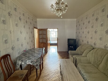 2-комн. вторичка - м. Мемар Аджеми - 45 м²