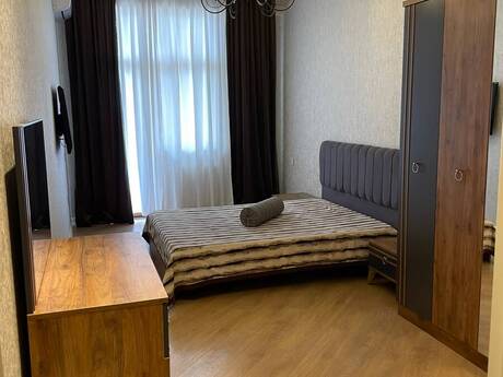 Объявление №6255513 - Баку, м. Шах Исмаил Хатаи, 3-комн., 157 м², 8/15 этаж