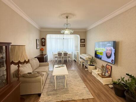 Elan №6238731 - Bakı, Gənclik m., 2 otaqlı, 60 m², 6/9 mərtəbə