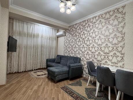 Elan №6255632 - Bakı, Həzi Aslanov m., 2 otaqlı, 80 m², 5/8 mərtəbə