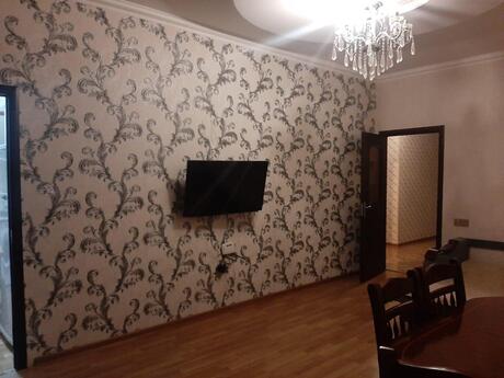 Elan №6255660 - Bakı, Yasamal r., 2 otaqlı, 65 m², 9/18 mərtəbə