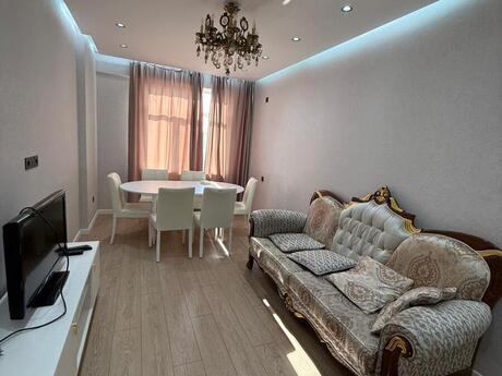 Elan №6255763 - Bakı, Yeni Yasamal q., 3 otaqlı, 110 m², 21/23 mərtəbə