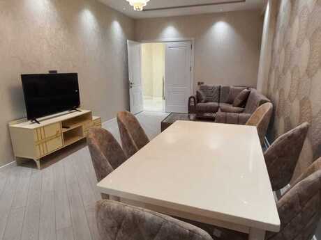 Kirayə 2 otaqlı mənzil, 100 m², Nəsimi: 1 050 ₼/ay 3