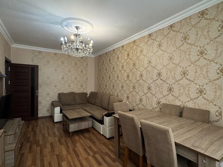 3 otaqlı yeni tikili - Əhmədli m. - 80 m²