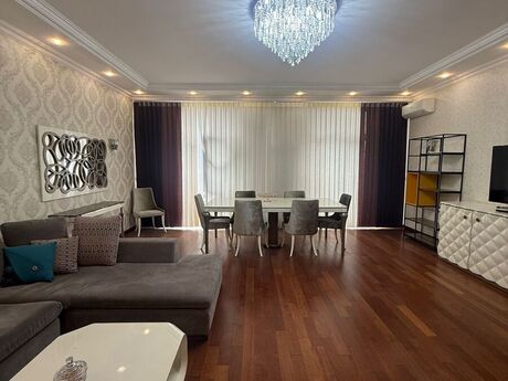 Elan №6256107 - Bakı, Əhmədli q., 3 otaqlı, 138 m², 7/17 mərtəbə
