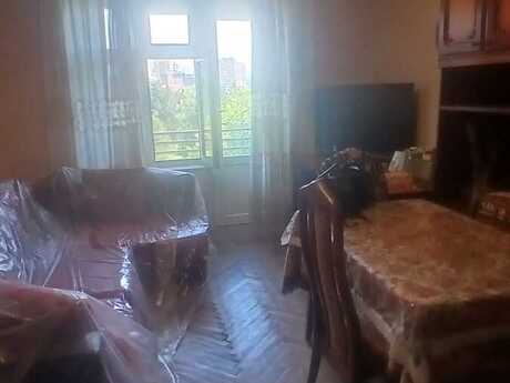 Elan №6256138 - Bakı, Yasamal r., 3 otaqlı, 80 m², 4/5 mərtəbə