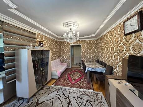 3 otaqlı köhnə tikili - Qara Qarayev m. - 65 m²