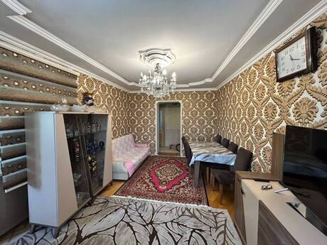 3 otaqlı köhnə tikili - Qara Qarayev m. - 65 m²