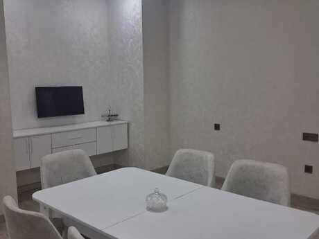 Объявление №6256205 - Баку, м. Иншаатчылар, 2-комн., 80 м², 2/16 этаж