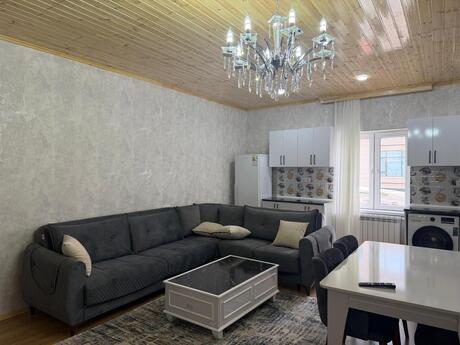 Elan №6256298 - Bakı, 28 May m., 2 otaqlı, 70 m², 2/2 mərtəbə