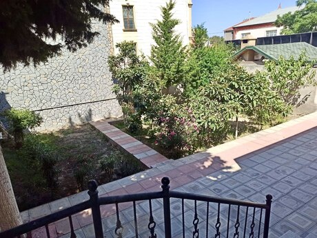 8 otaqlı həyət evi, 200 m², Badamdar: 425 000 ₼ 5