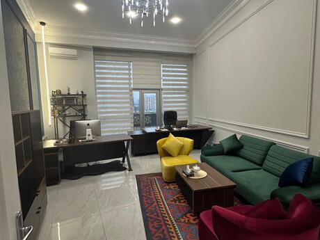 4 otaqlı ofis - Nizami m. - 280 m²