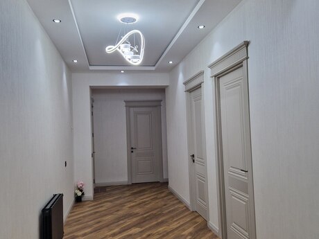 3 otaqlı yeni tikili - Xalqlar Dostluğu m. - 115 m²