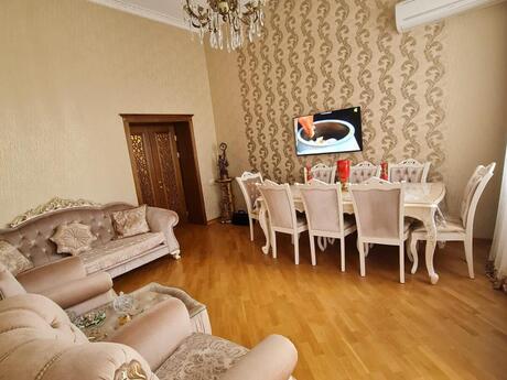 3-комнатная квартира, 92 м², 28 May: 360 000 ₼ 2