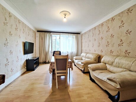 3 otaqlı köhnə tikili - Qara Qarayev m. - 85 m²