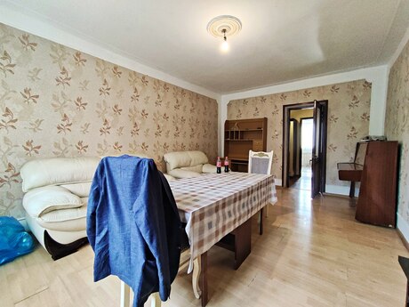 3 otaqlı köhnə tikili - Qara Qarayev m. - 85 m²