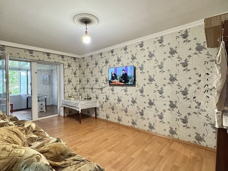 Объявление №6256897 - Баку, м. Гянджлик, 2-комн., 50 м², 5/5 этаж