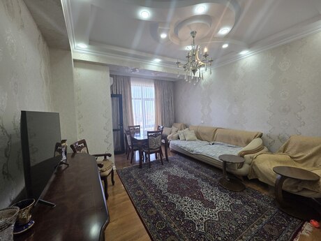Объявление №6256890 - Баку, м. Кара Караев, 2-комн., 80 м², 6/14 этаж