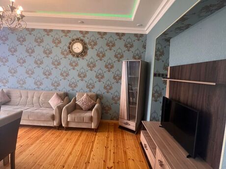3 otaqlı köhnə tikili - Şah İsmayıl Xətai m. - 85 m²