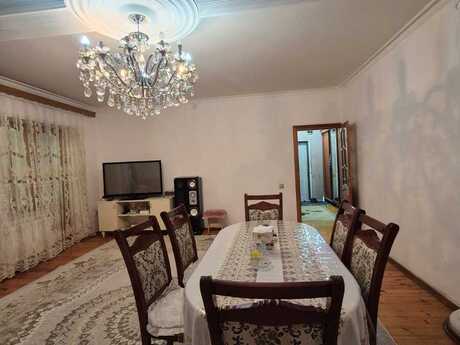 Elan №6257156 - Bakı, İnşaatçılar m., 4 otaqlı, 130 m², 7/9 mərtəbə
