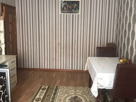 Elan №6257206 - Bakı, Yeni Günəşli q., 2 otaqlı, 62 m², 5/10 mərtəbə