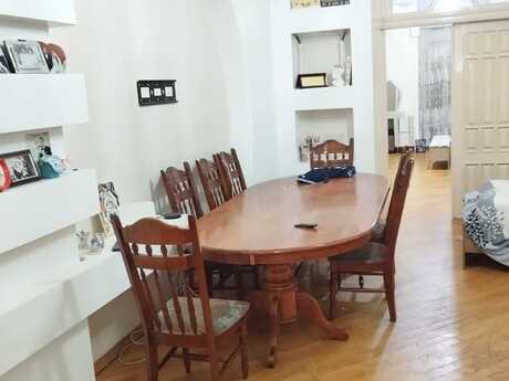 2 otaqlı köhnə tikili - 28 May m. - 64 m²